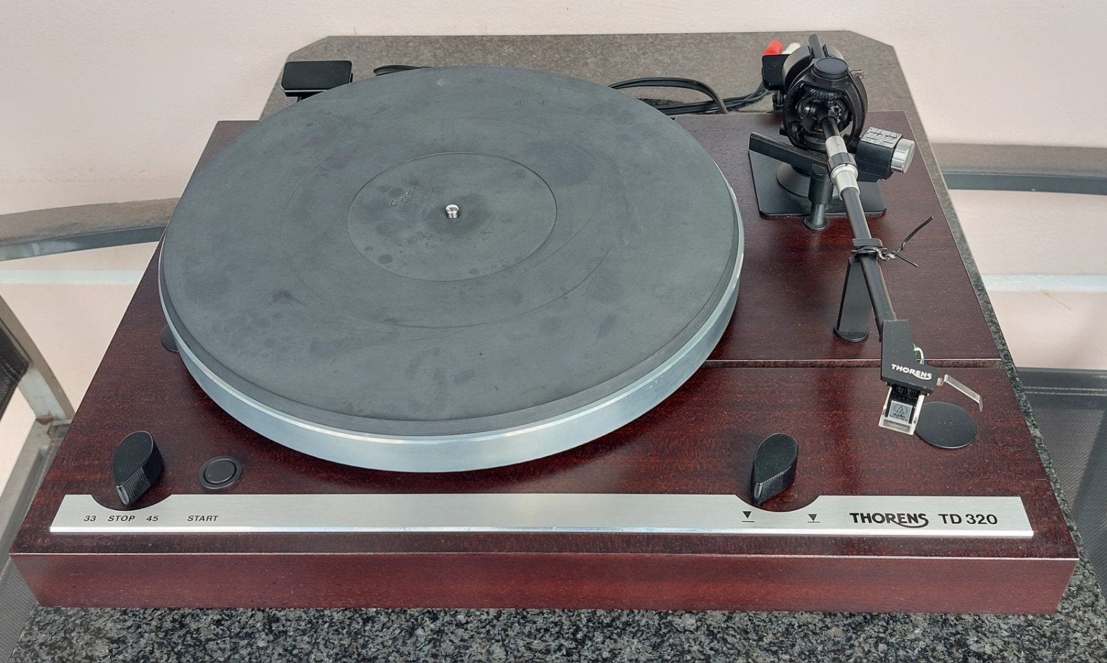 THORENS TD 320, TV, Hi-fi & Vidéo, Enlèvement, Tourne-disque, Thorens