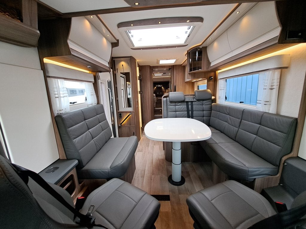 Kabe Travel Master Imperial i860 LGB, Mercedes-Benz, Caravanes & Camping, Camping-cars, 8 mètres et plus, Entreprise, Mercedes-Benz