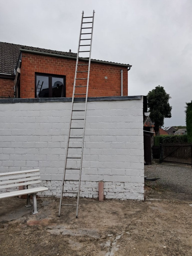 Échelle en aluminium non extensible, 24 marches, 5m60cm, Enlèvement, Utilisé, Échelle, 4 mètres ou plus