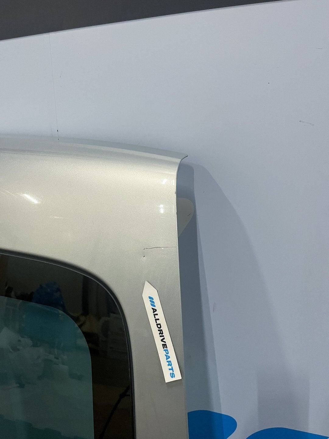 Renault Kangoo rechter achterdeur met ruit grijs 7751478139, Auto-onderdelen, Gebruikt, -, Deur, -