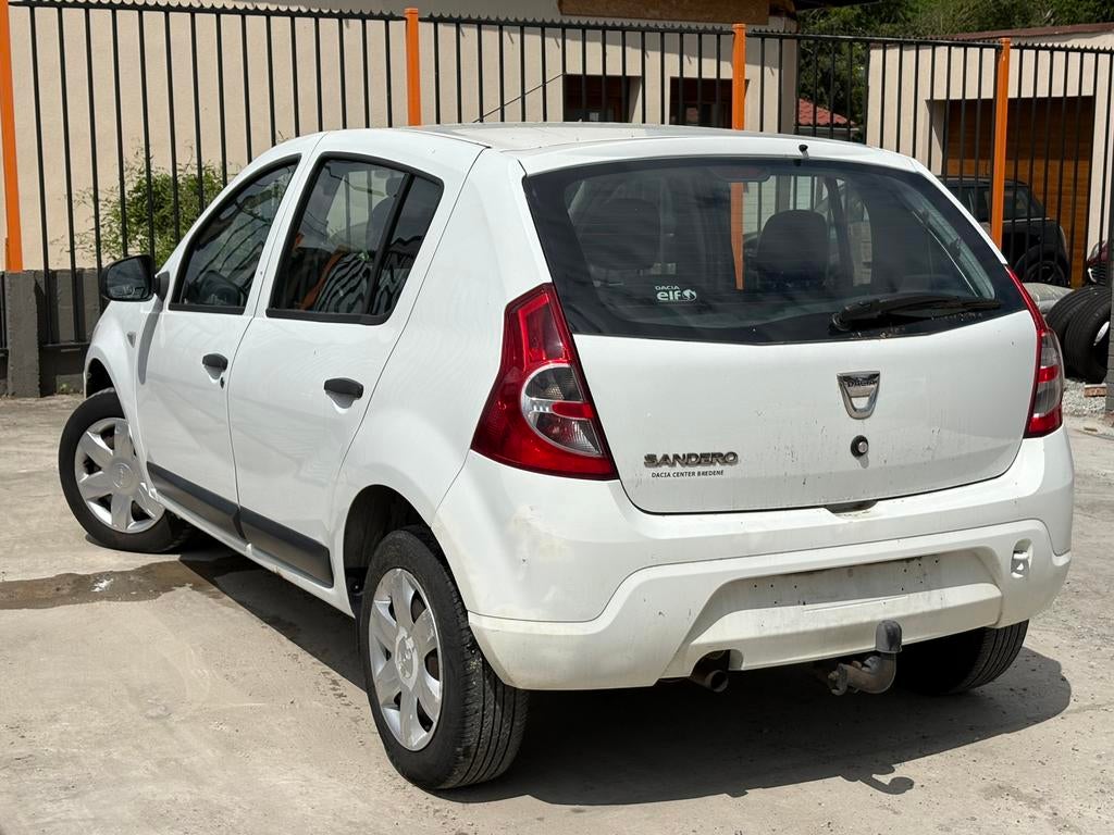 DACIA SANDERO 1.2i ESSENCE 122 000KM CARPASS 2012 EURO 5, Autos, Dacia, Euro 5, Achat, Entreprise, Boîte manuelle