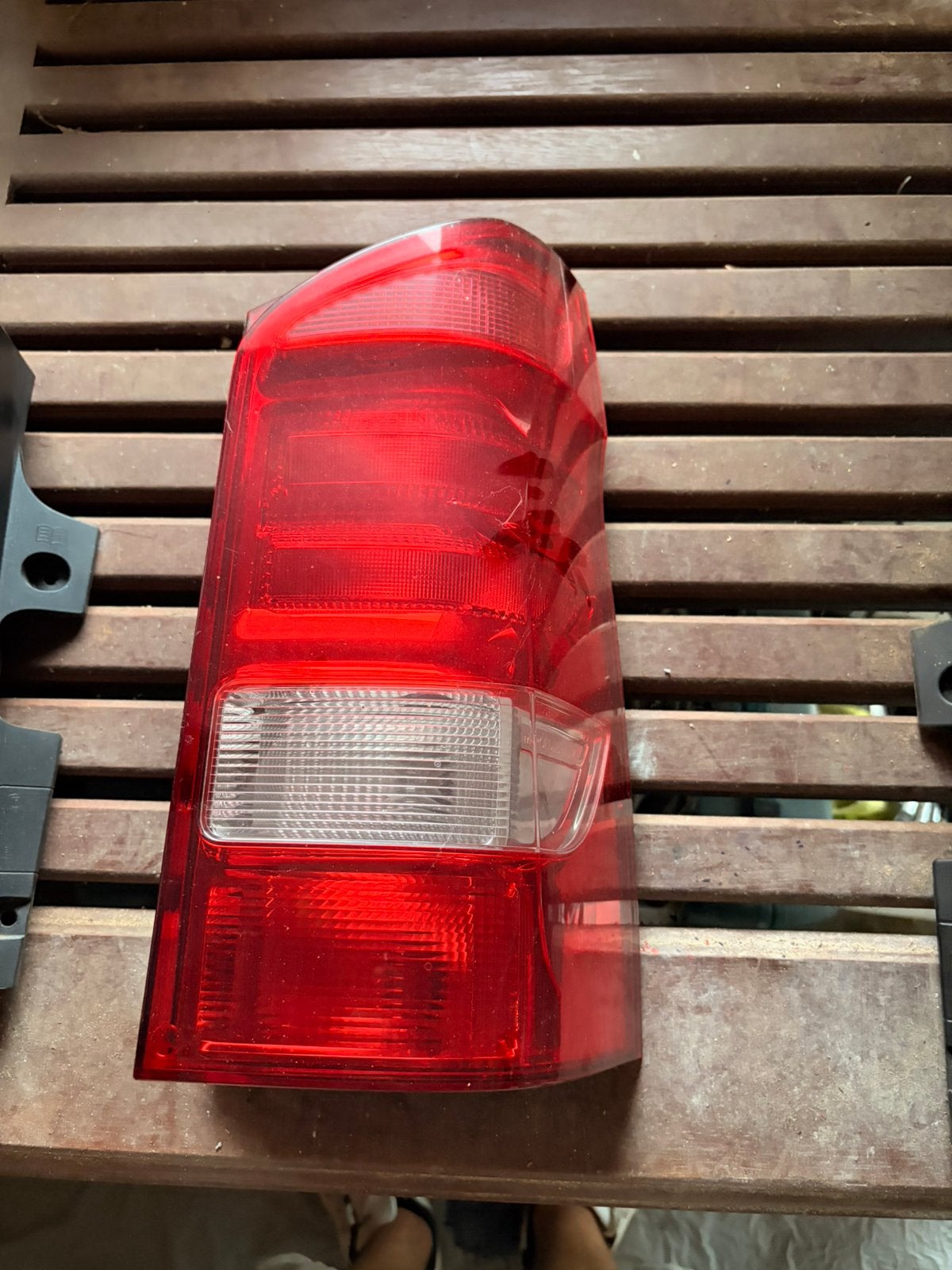 Achterlicht mercedes vito, Enlèvement