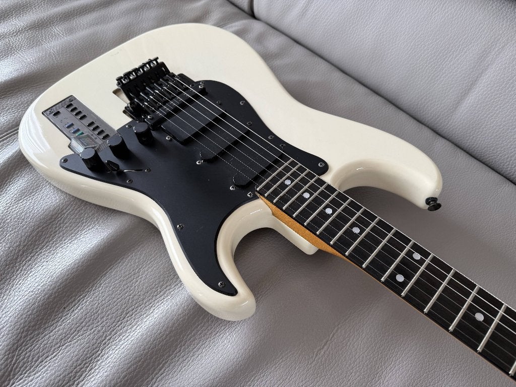 Casio PG-380 MIDI Guitar, Musique & Instruments, Instruments à corde | Guitares | Électriques, Enlèvement