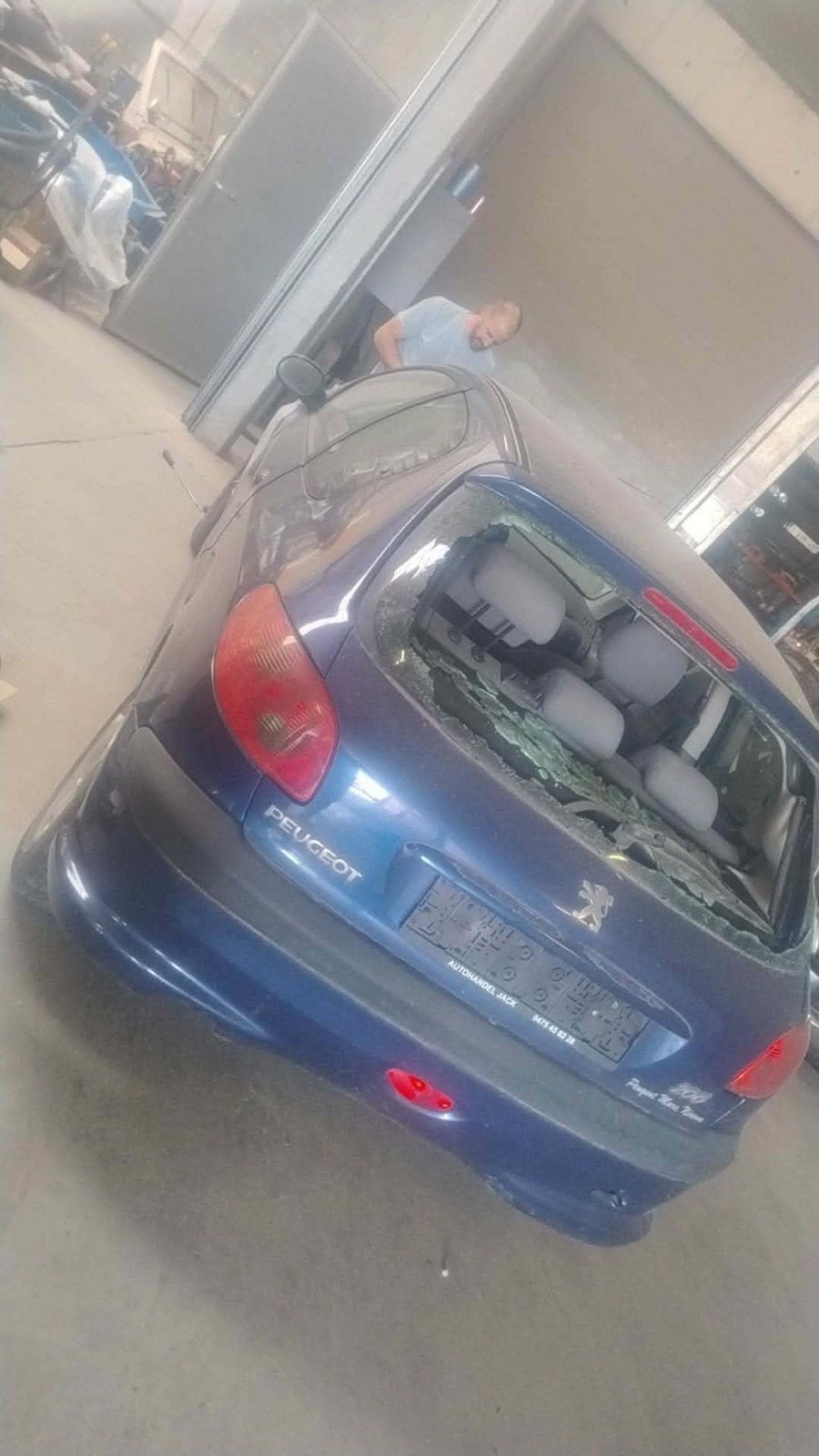 Peugeot 206 benzine – wrak / onderdelen, Auto's, Particulier, Te koop, Benzine