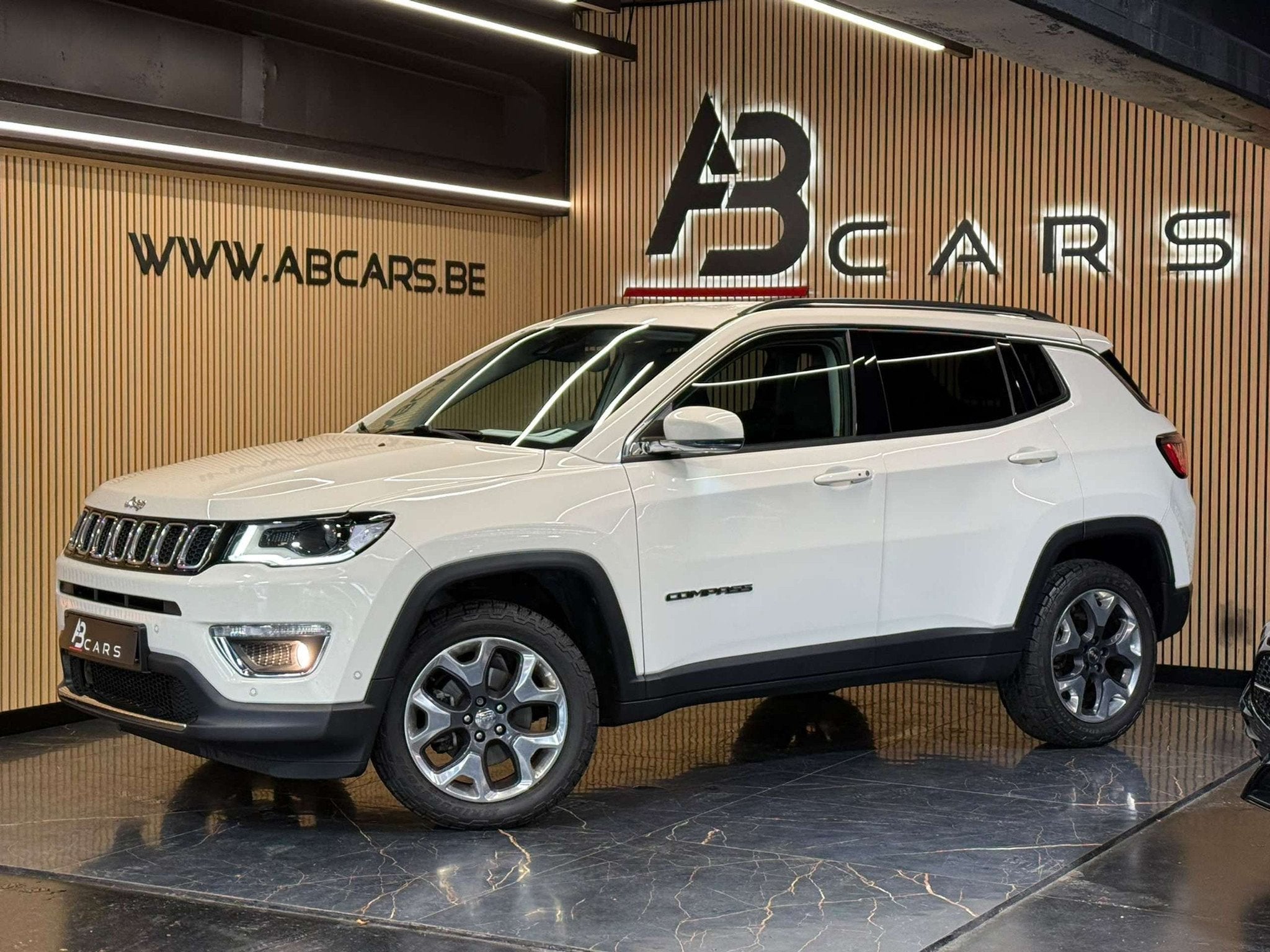 Jeep Compass 2.0 MJD LIMITED 4X4 * GARANTIE 12 MOIS *, Autos, Cuir, Achat, Euro 6, Entreprise