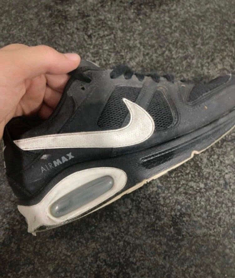 Chaussures Nike Air, Enlèvement ou Envoi, Comme neuf, Chaussures de sport, Noir