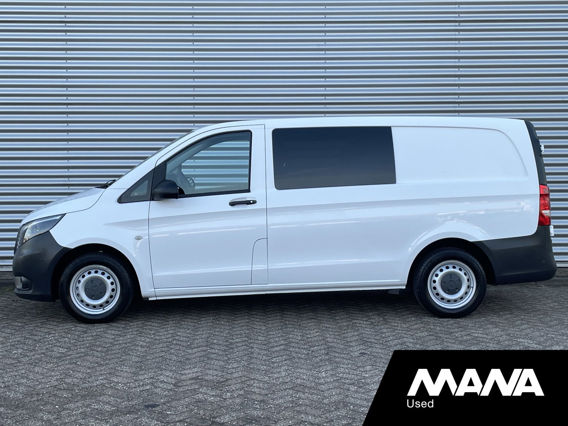 Mercedes-Benz Vito 111CDI Lang L2H1 DC Comfort Airco Cruise, Autos, Camionnettes & Utilitaires, Achat, Electronic Stability Program (ESP)
