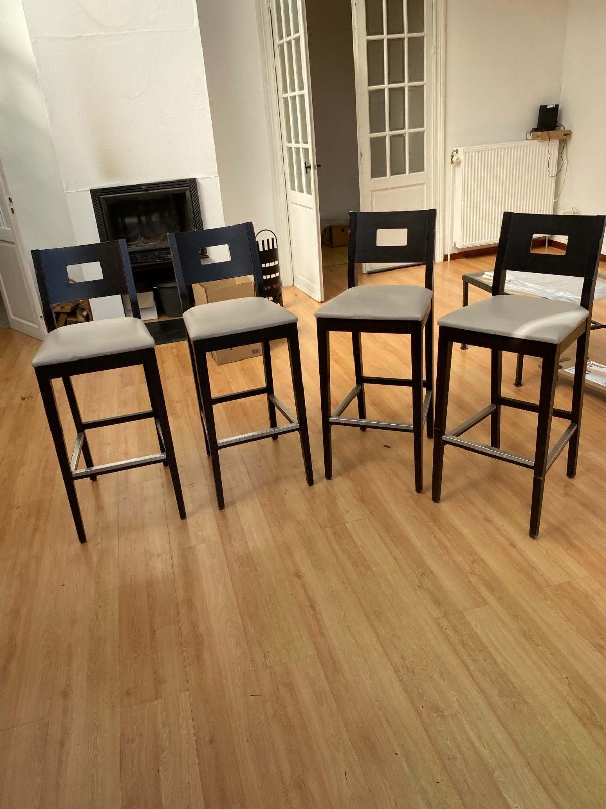 chaises de bar haute, de bonne qualité, Huis en Inrichting, Ophalen, Hout