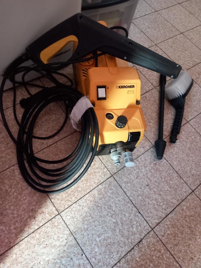 Karcher 570, Enlèvement