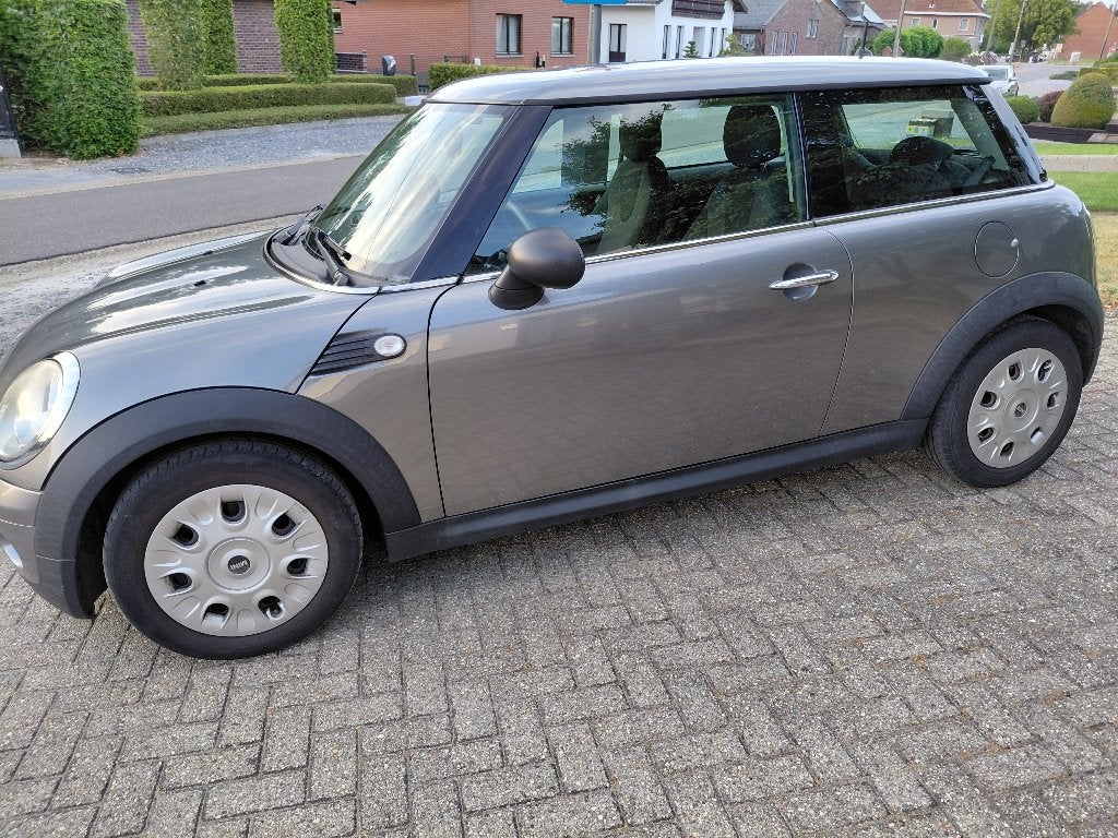 Mini one 1.4 benzine  (in uitzonderlijke staat), Autos, Argent ou Gris, Achat, Système audio, 1397 cm³