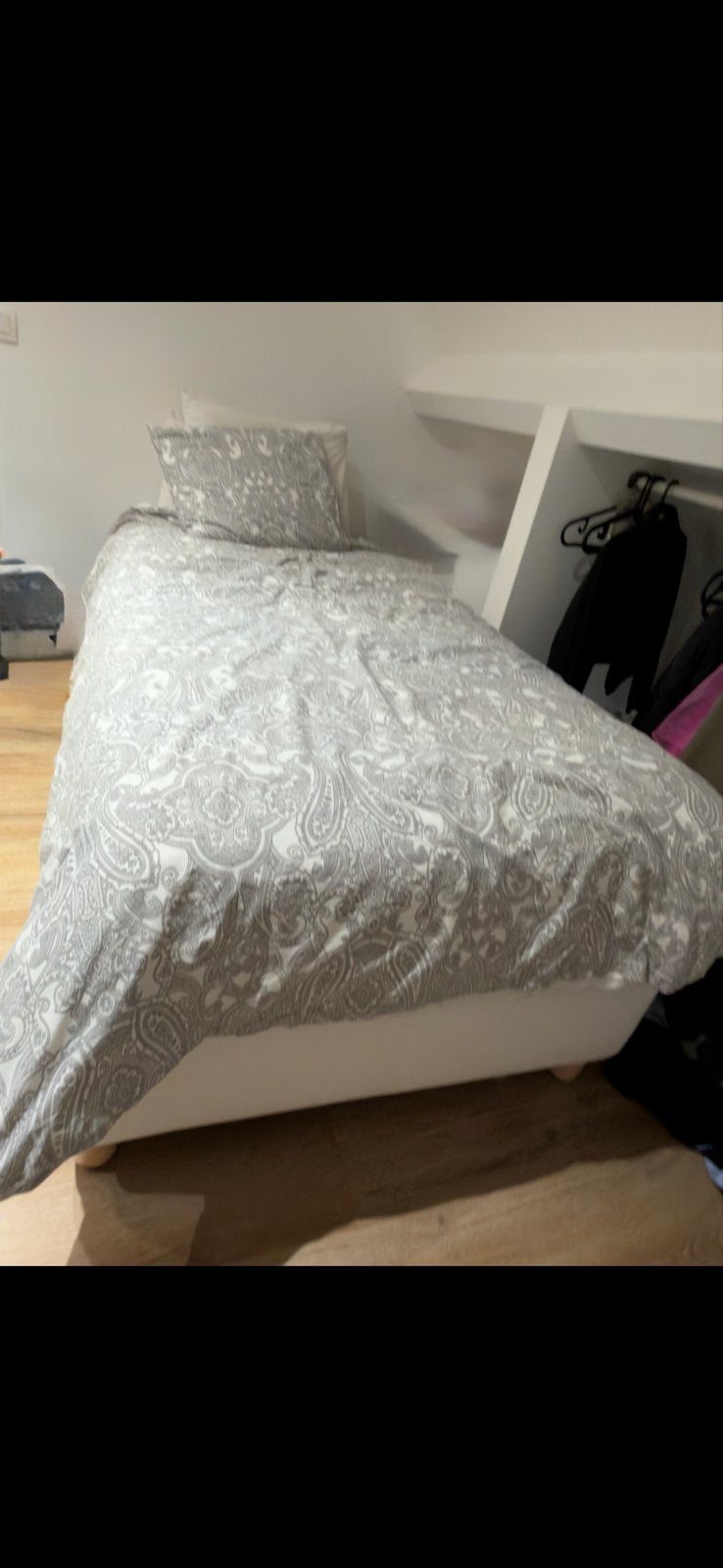 Bed/ lit, Maison & Meubles, Chambre à coucher | Lits boxsprings, Enlèvement, Comme neuf