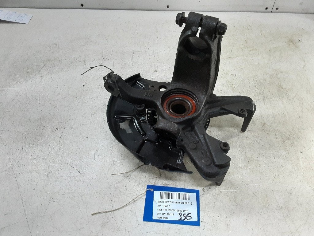 WIELNAAF LINKS VOOR Volkswagen New Beetle (9C1 / 9G1), Gebruikt, Volkswagen