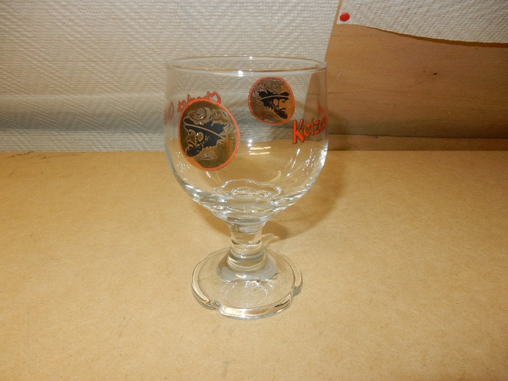nr.297 - Bierglas keizer karel, Verzamelen, Ophalen, Zo goed als nieuw, Glas of Glazen