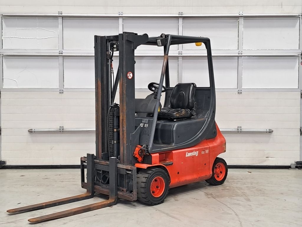 Linde E18P, Articles professionnels, Machines & Construction | Chariots élévateurs & Transport interne, 1000 à 2000 kg, Électrique