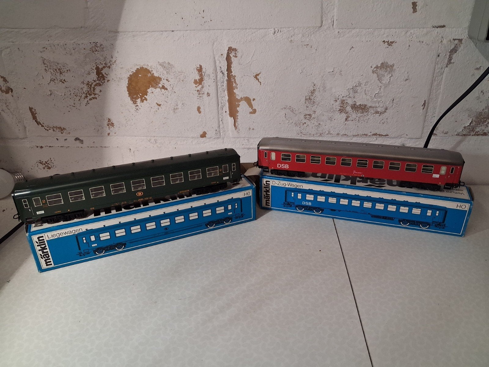 2 märklin wagons 4069 en 4045 in doos, Hobby & Loisirs créatifs, Enlèvement ou Envoi, Märklin
