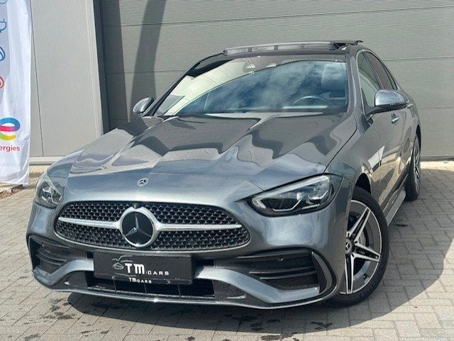 Mercedes-Benz C300e AMG pano dak burmester, Auto's, Mercedes-Benz, Automaat, Achterwielaandrijving, 4 cilinders, Alcantara