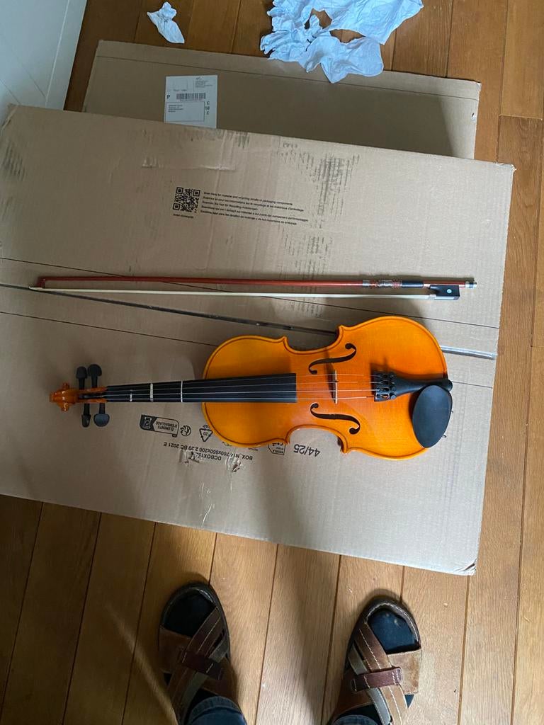 Petit violon agé de 75 ans en parfait magnifique, Muziek en Instrumenten, Strijkinstrumenten | Violen en Altviolen, Zo goed als nieuw