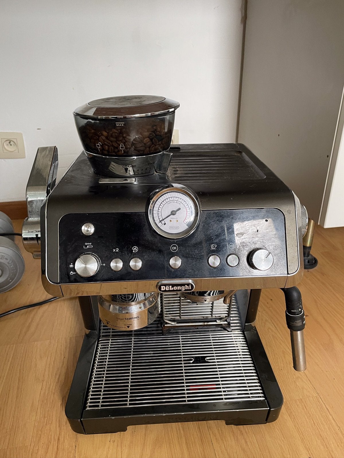 Machine à café De ´Longhi La specialista Prestîgîo-En l’état, Elektronische apparatuur, Koffiezetapparaten, Ophalen, Gebruikt