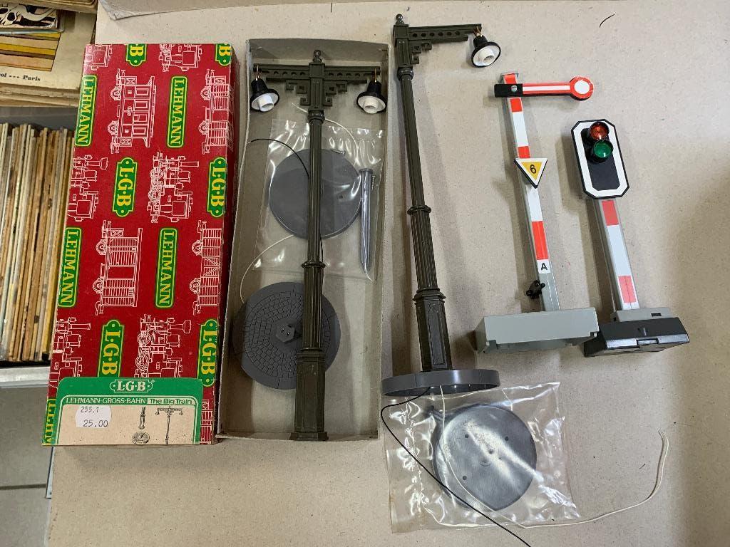 LGB Echelle G : Signaux, lampadaires, rails,..., Hobby en Vrije tijd, Modeltreinen | Overige schalen, Ophalen of Verzenden, Rails