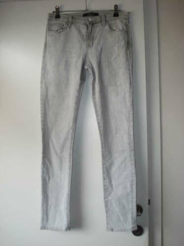 *VAL* J.Brand grijze jeansbroek, dames/meisjes. mt 27, Ophalen of Verzenden, W27 (confectie 34) of kleiner, Grijs, Gedragen