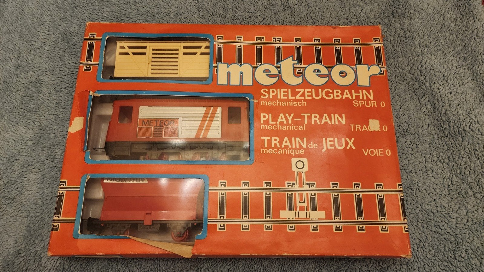 Oude speelgoedtrein Meteor, Ophalen, Gebruikt, Treinset