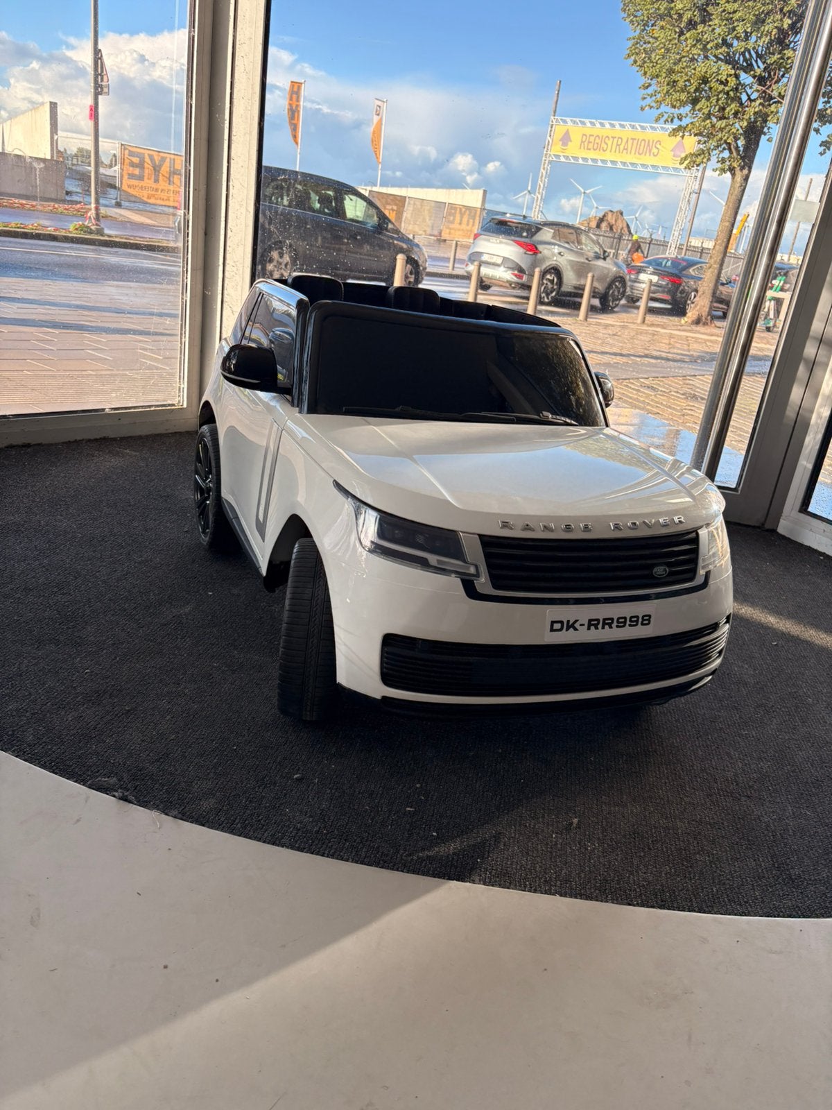 Elektronische mini Range Rover (kids), Antiek en Kunst, Ophalen