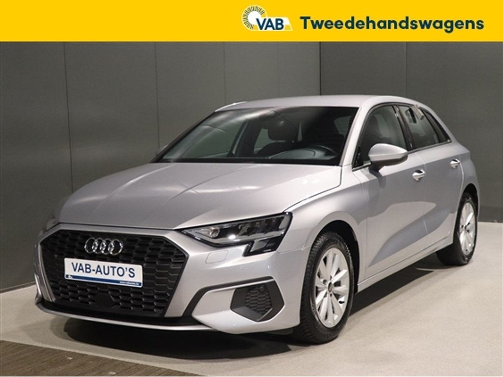 Audi A3   SPORTBACK 30 TFSI BUSINESS EDITION ATTRACTION S-T, Autos, Entreprise, Noir, 5 portes, Automatique