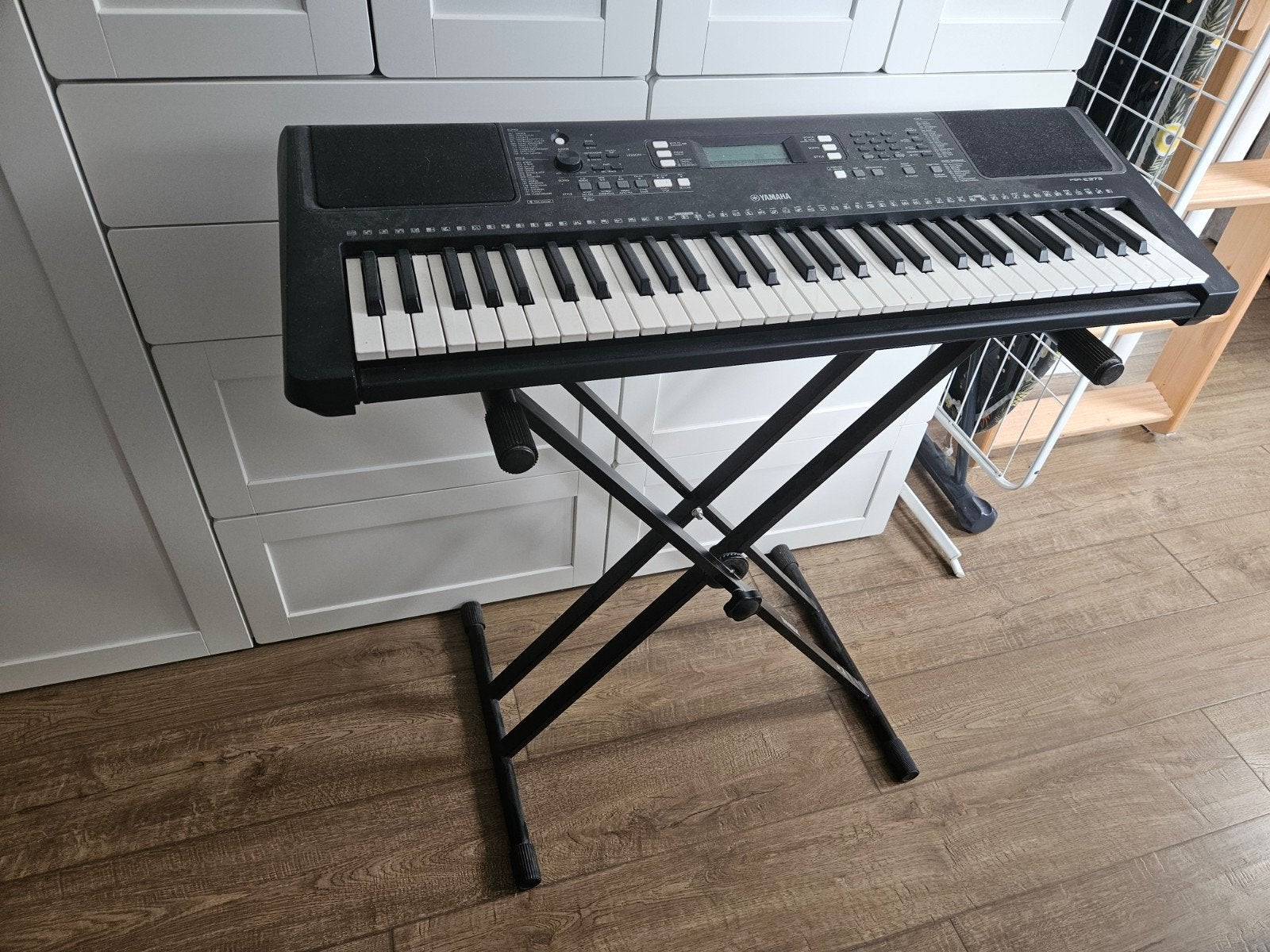 digitale keyboard yamaha psr e373, Muziek en Instrumenten, Ophalen, 61 toetsen, Met standaard, Yamaha