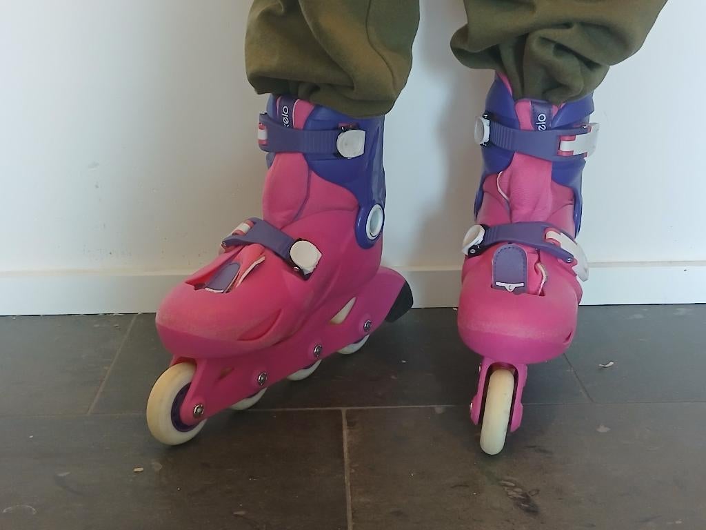 Roze rollerskates in goede staat, Sport en Fitness, Skeelers, Kinderen, Inline skates 4 wielen, Ophalen, Overige merken