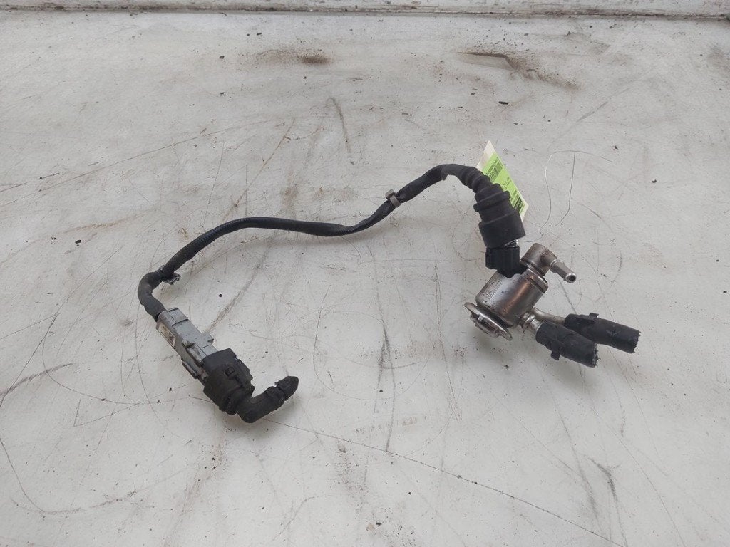 INJECTEUR ADBLUE Renault Trafic (1FL / 2FL / 3FL / 4FL), Robert Bosch AG, Renault, Utilisé, Robert-Bosch-Allee 1
74232  Abstatt, DE