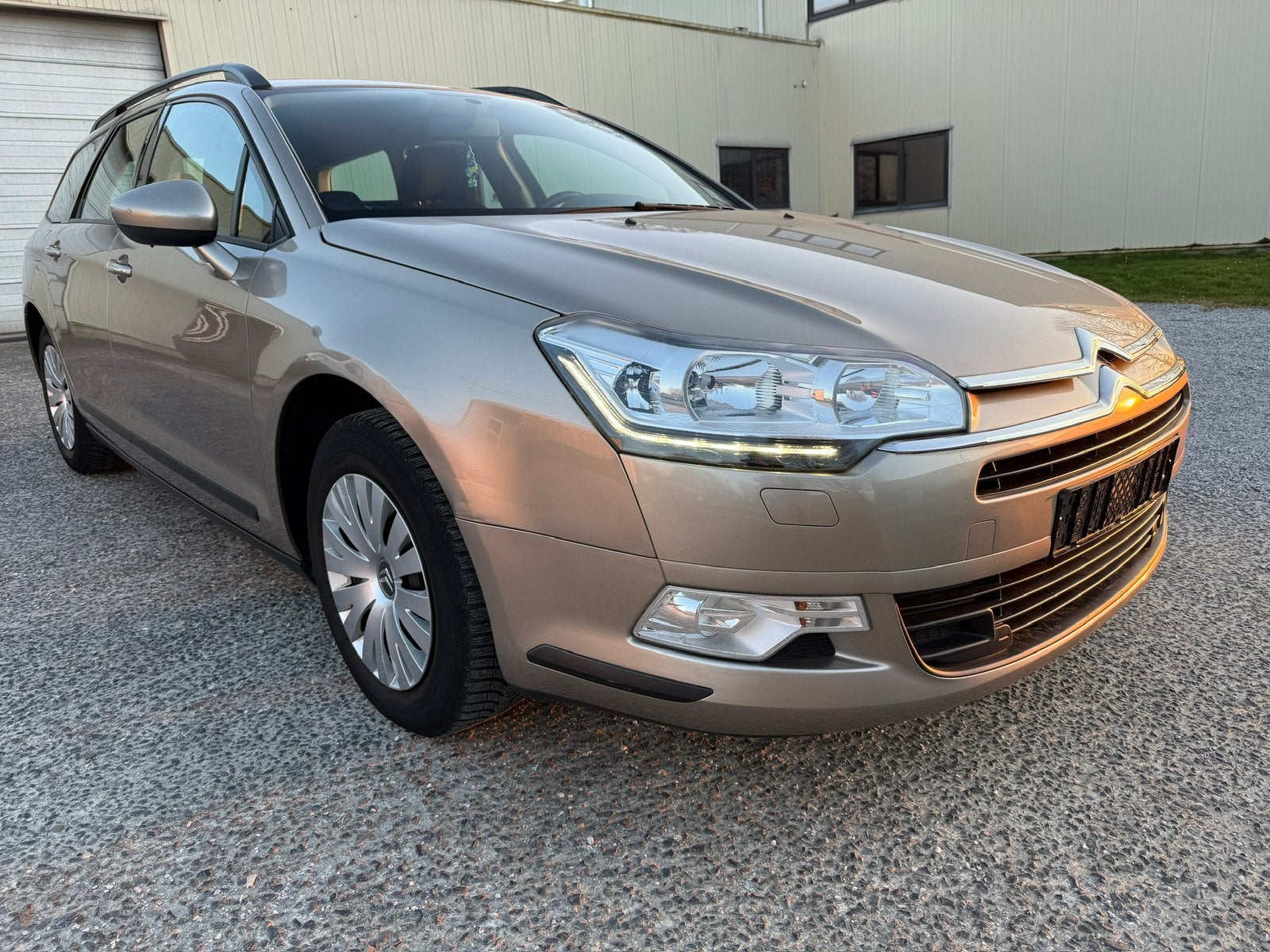 Citroën C5 1.6i Automaat 2012, Auto's, Citroën, Stof, Zwart, 4 cilinders, Beige