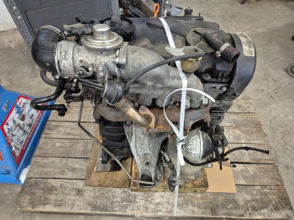 Moteur AWX Complet A6 PASSAT SKODA SUPERB VW A4 AUDI, Verzenden, Gebruikt, Overige automerken