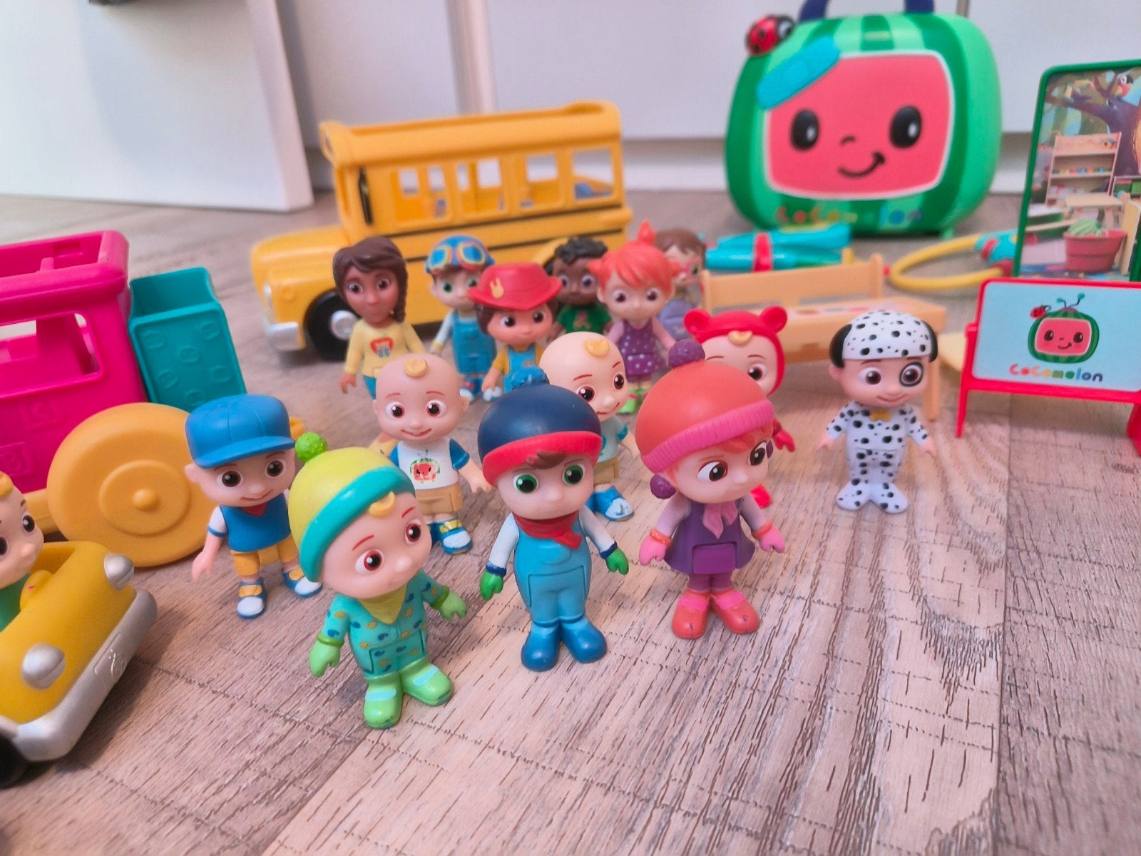Cocomelon collectie van 27 stuks, Kinderen en Baby's, Speelgoed | Overig, Ophalen
