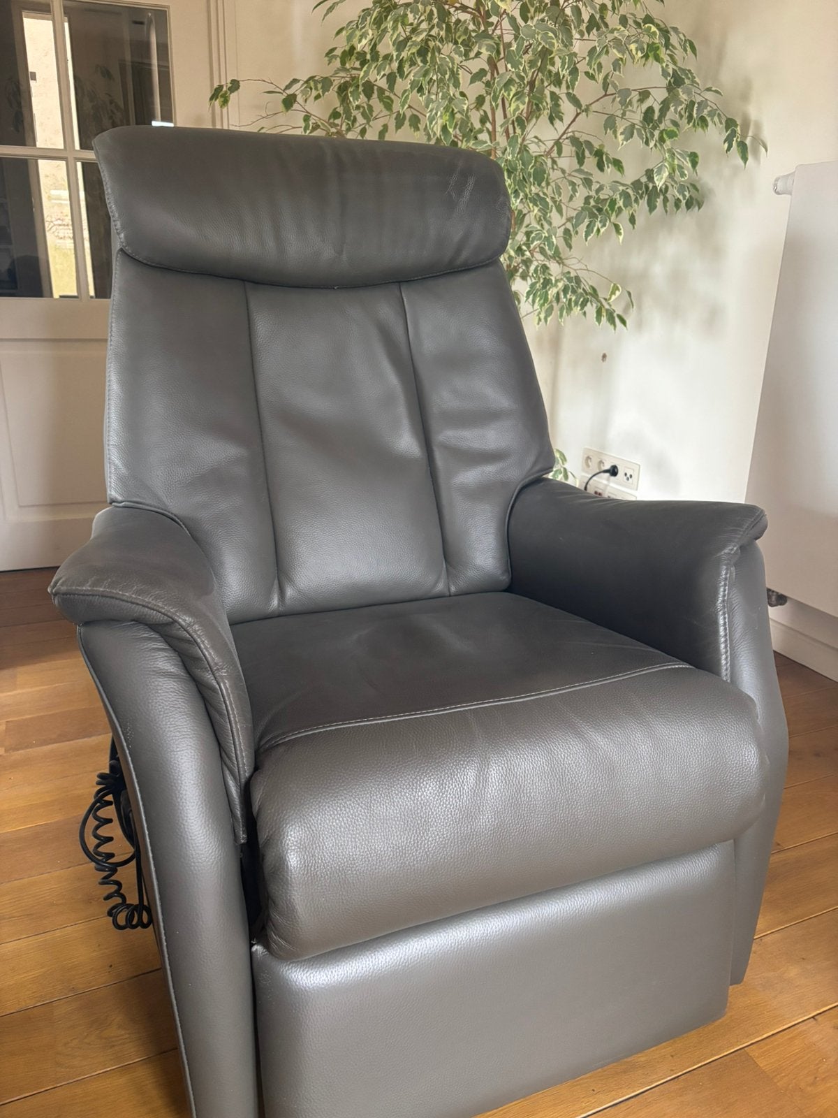Relax zetel (elektrisch), Ophalen, Zo goed als nieuw