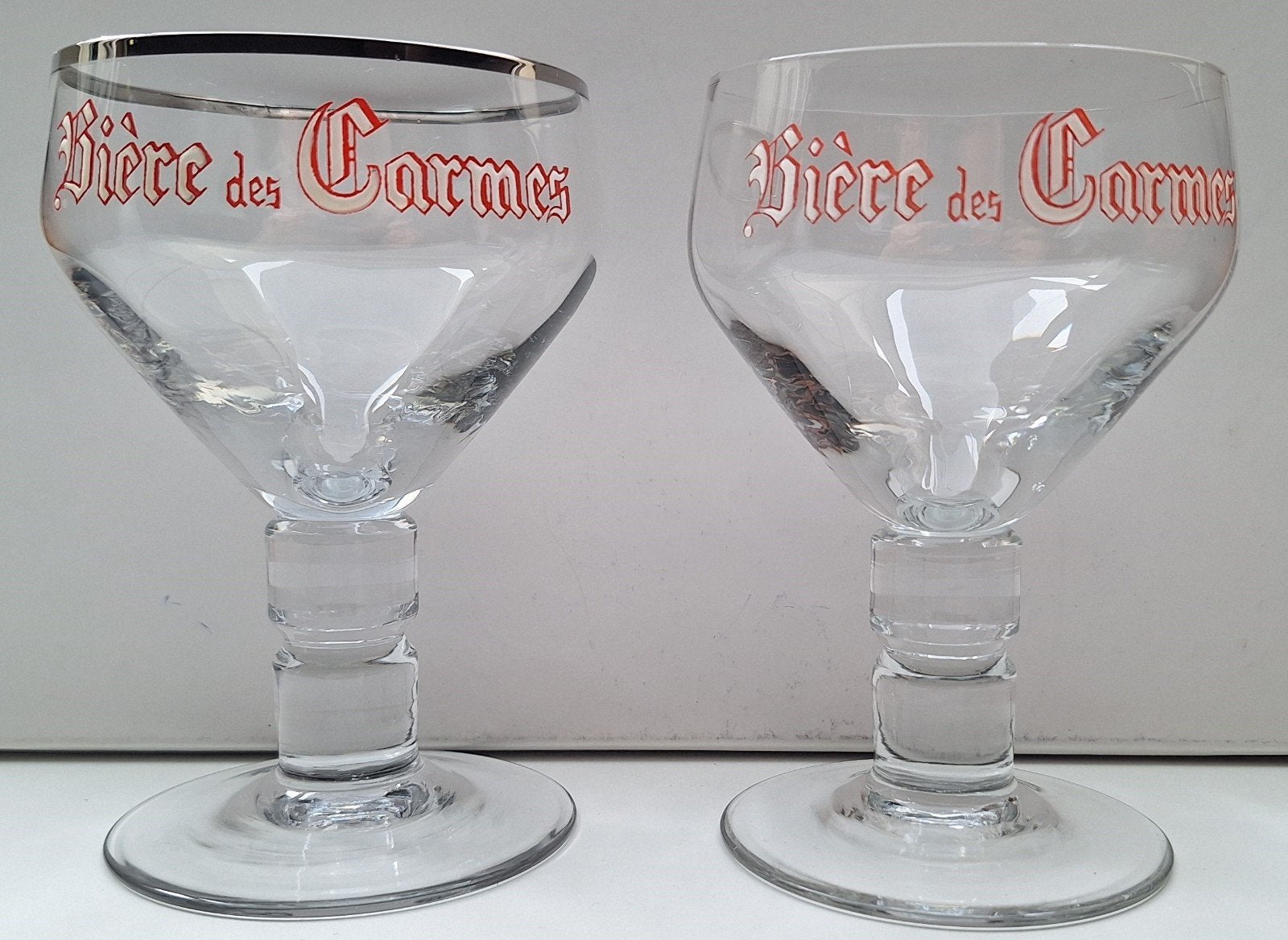 Bière des Carmes Liège, 2 verres à bière de type Orval., Enlèvement ou Envoi