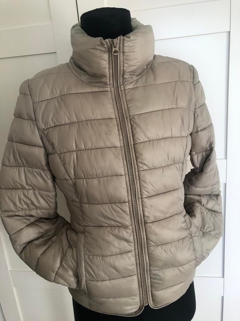 UNIQUEMENT doudoune beige taille S pour l'automne, Enlèvement ou Envoi, Porté, Taille 36 (S), Beige