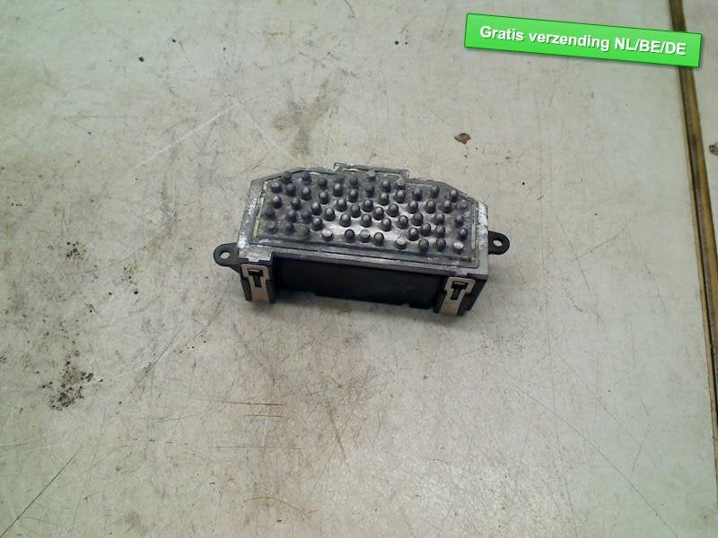 RESISTANCE CHAUFFE Audi Q5 (8RB) (8k0820521b), Autos : Pièces & Accessoires, Auto-Union-Straße  1,
85057  Ingolstadt, DE, Info@audi.de