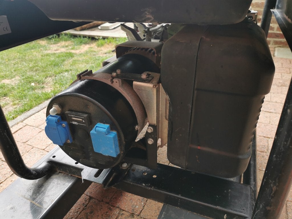 GROUPE MOTOPROPULSEUR HONDA, Bricolage & Construction, Générateurs, Enlèvement, Utilisé, 5 à 10 kVA, Essence