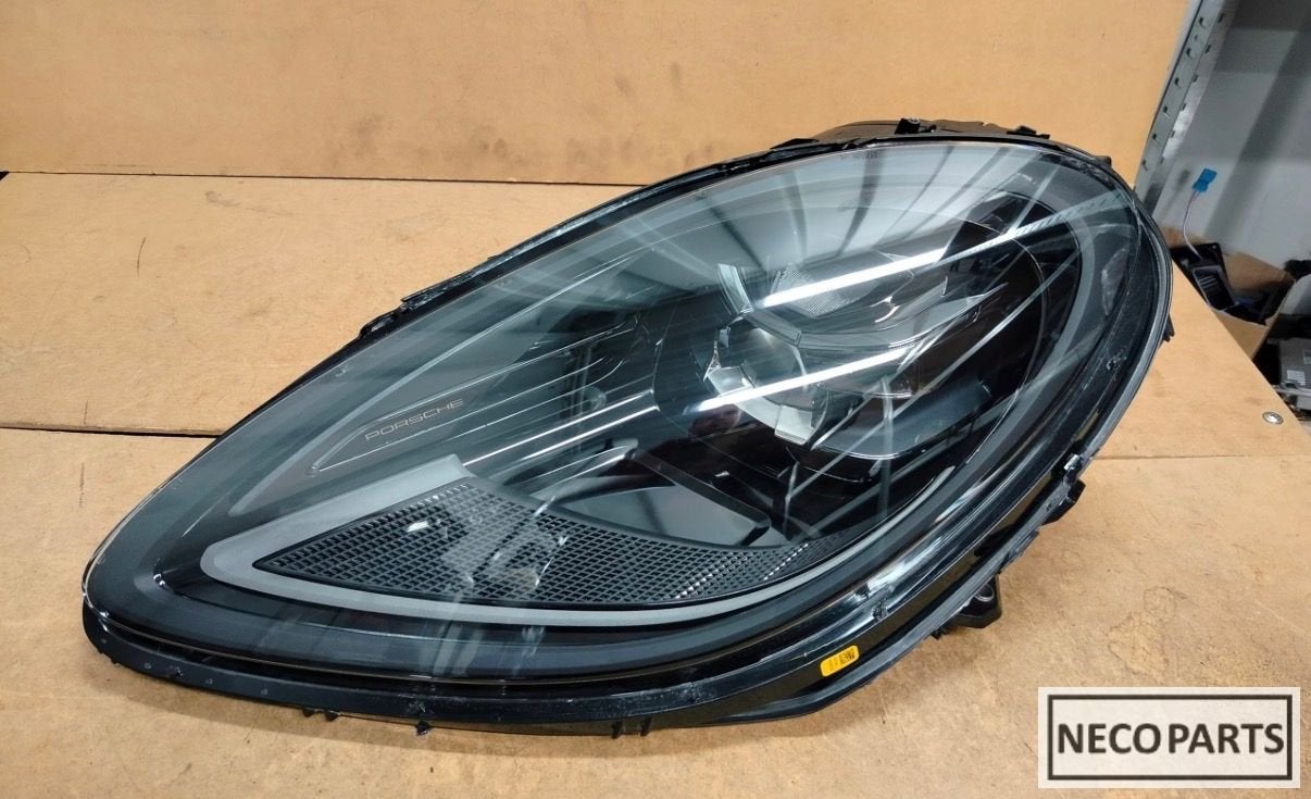 PORSCHE MACAN FACELIFT FULL LED EXCL ECE RV KOPLAMP LINKS, Gebruikt, -, -, Porsche