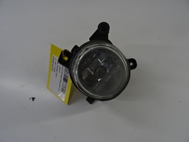 ANTI BROUILLARD AVANT DROIT Audi A1 Sportback (8XA / 8XF), Utilisé, Audi