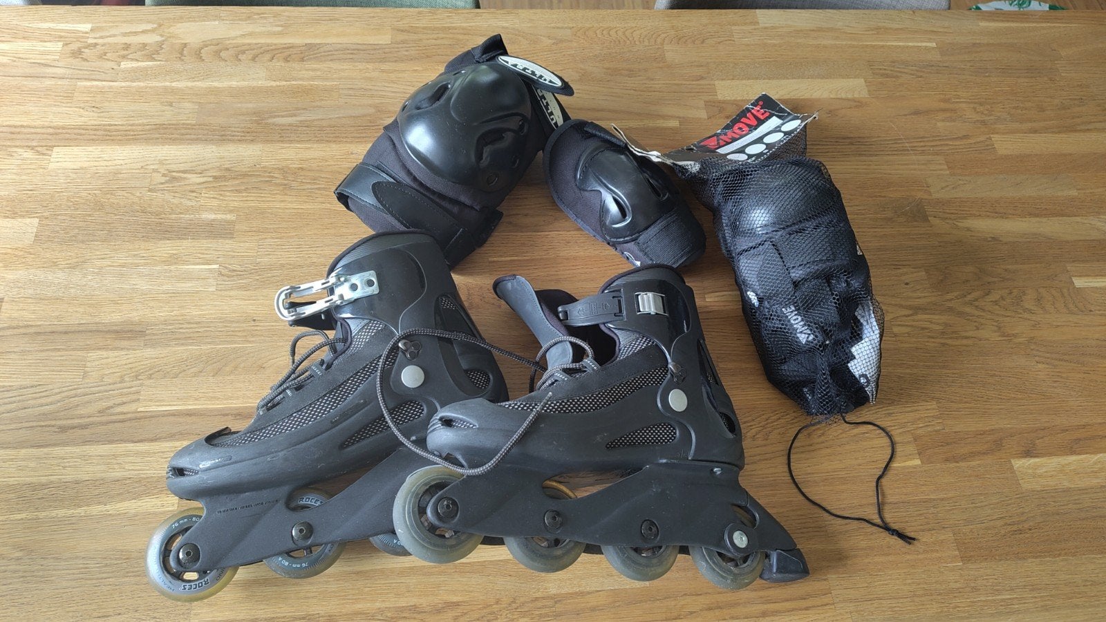 patins à roulettes taille 42, Rollers 4 roues en ligne, Enlèvement ou Envoi, Roces, Femmes