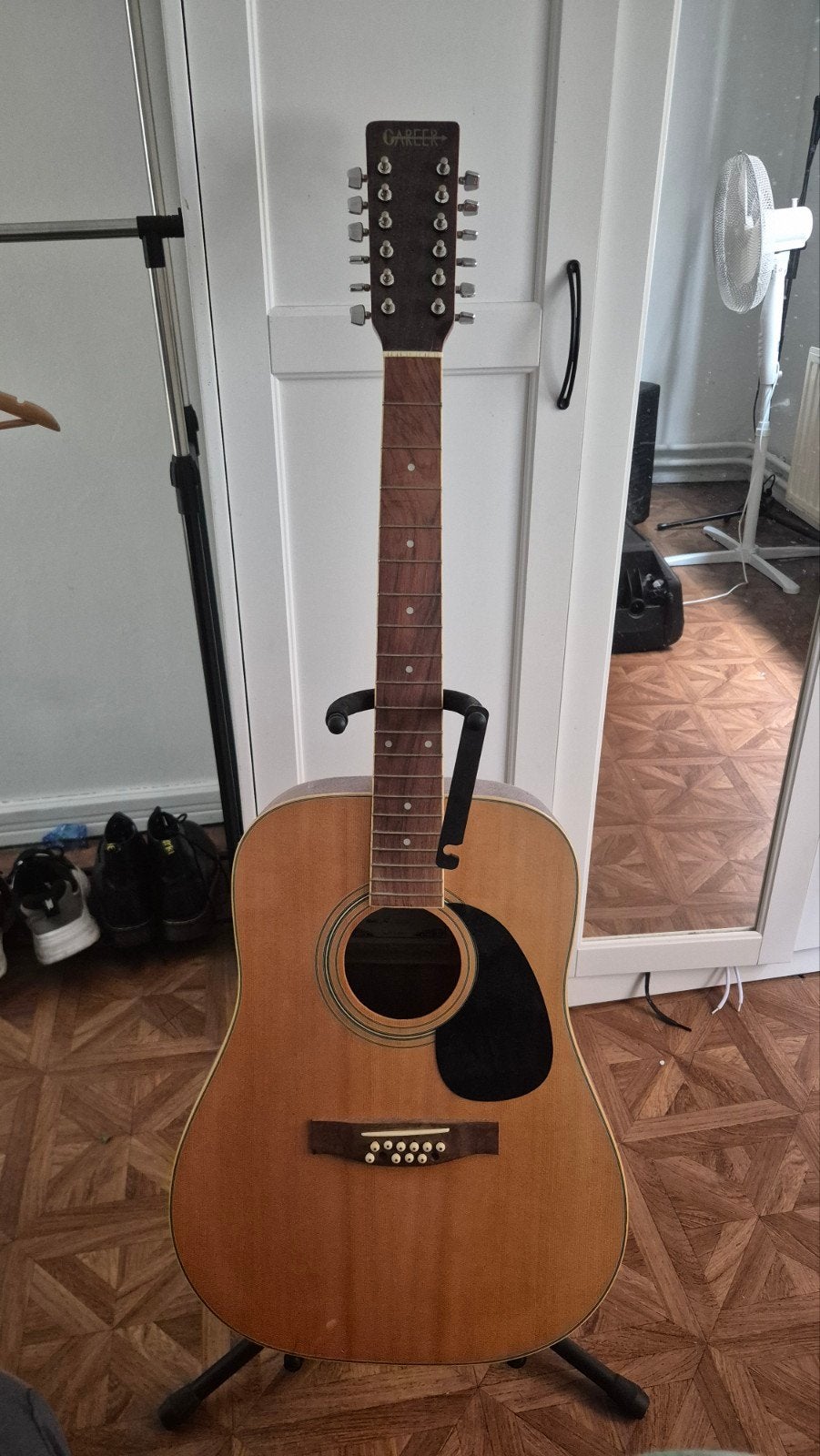 12 snarige gitaar met werk aan, Muziek en Instrumenten, Ophalen