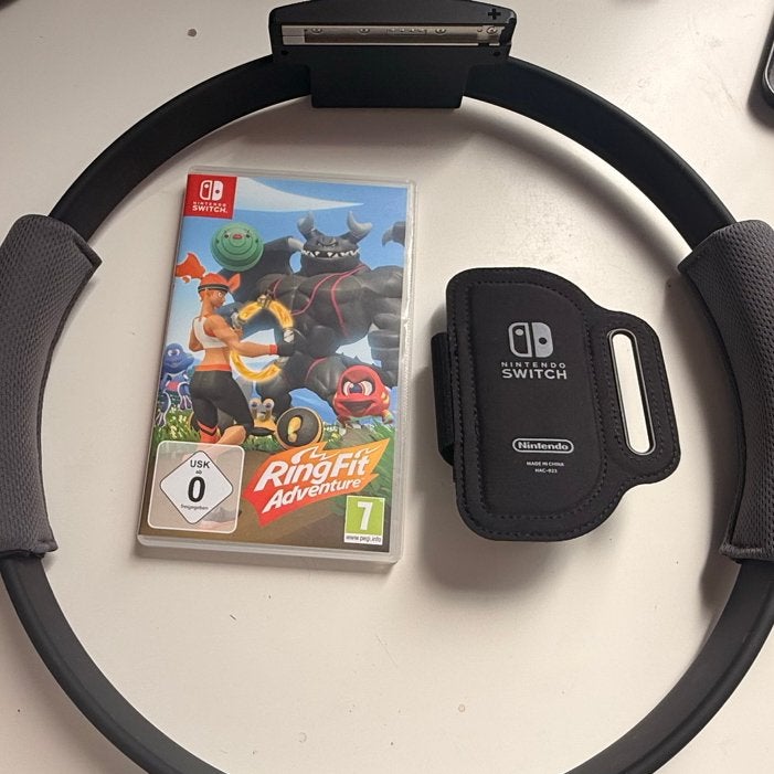 Ring Fit Adventure pour Nintendo Switch Entièrement complet, Consoles de jeu & Jeux vidéo, Jeux | Nintendo Switch, Enlèvement