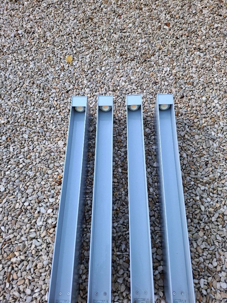 Delta Light tuinverlichtingsarmaturen met grondpin, Compatible pièces humides, Spot extérieur, Enlèvement, Métal