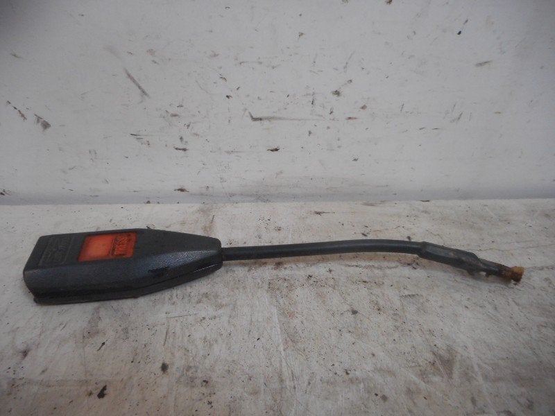 BOUCLE DE CEINTURE DE SECURITE AVANT GAUCHE (autoflug-251801, Autos : Pièces & Accessoires, Opel, Opel Automobile GmbH, Utilisé