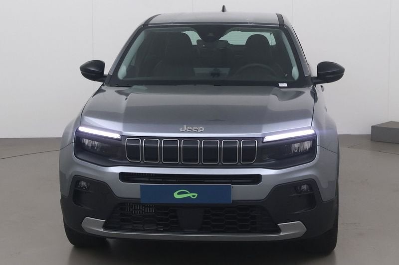 Jeep Avenger 1.2 turbo altitude 100, Autos, Argent ou Gris, Achat, https://public.car-pass.be/vhr/efa93a0c-4026-4aa1-8d87-e91103b8b341