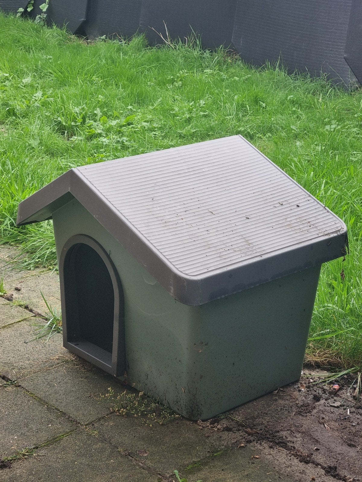 PVC hondenhok, Ophalen, Zo goed als nieuw, Hondenhok