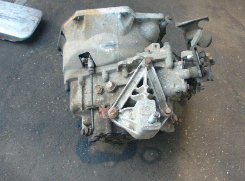 BOITE DE VITESSES Ford Focus 1 ST (2M5V-7002-AC), Henry-Ford-Straße  1
50735  Köln, DE, Ford-Werke GmbH, Kunden@ford.com, Ford