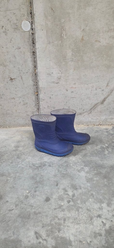 Blauwe kinderlaarzen – maat 30, Kinderen en Baby's, Kinderkleding | Schoenen en Sokken, Ophalen, Gebruikt, Jongen of Meisje, Laarzen
