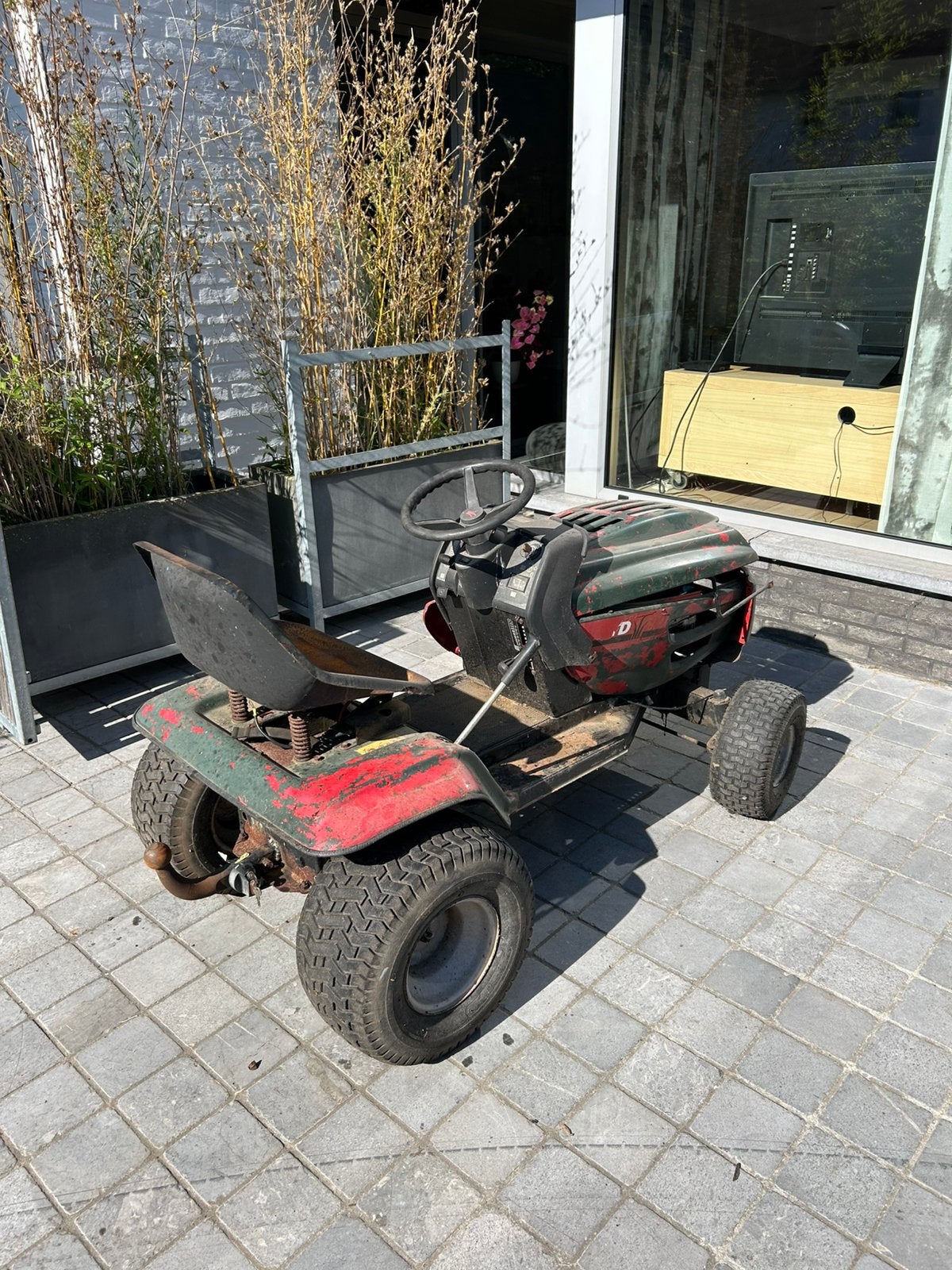 Tractor van zitmaaier, Ophalen, Gebruikt